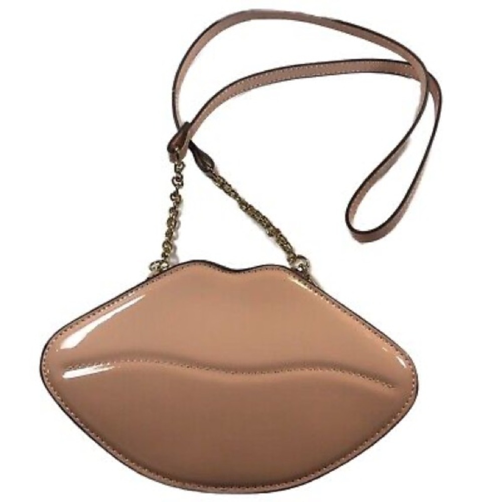 Elegant Cream Crossbody Bag with Glossy Finish